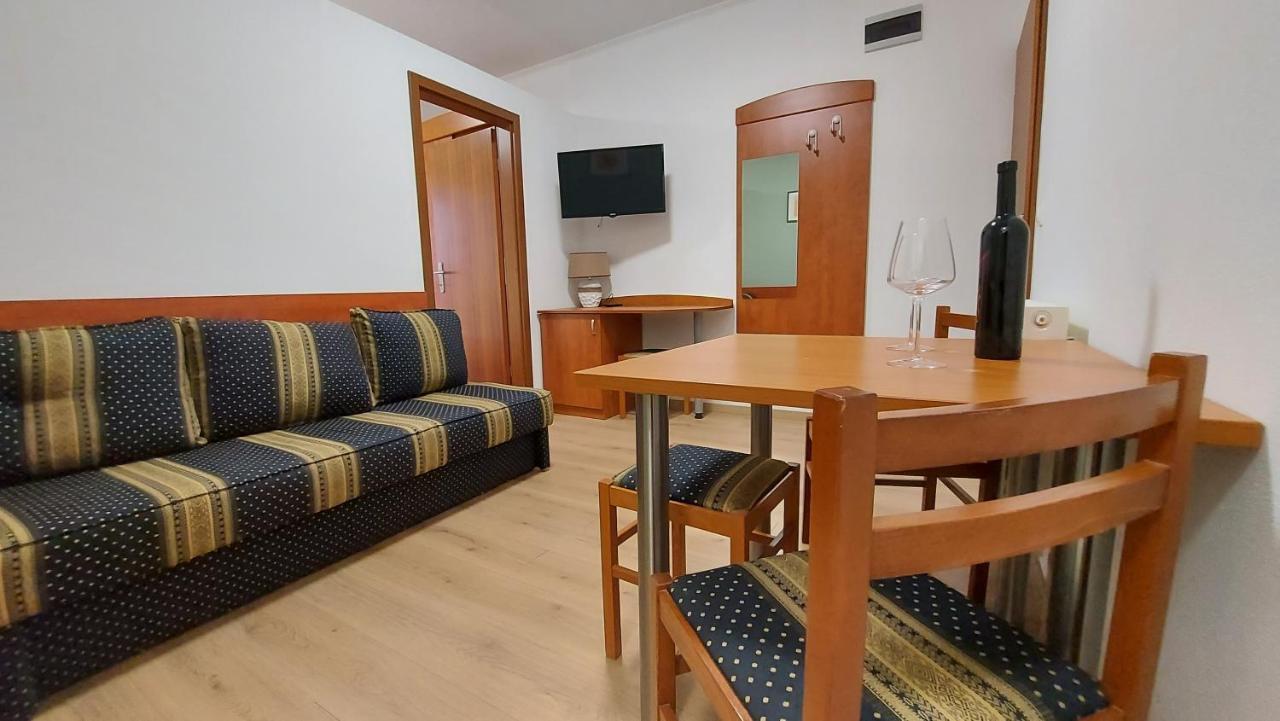 Villa Rossa Tučepi Zewnętrze zdjęcie