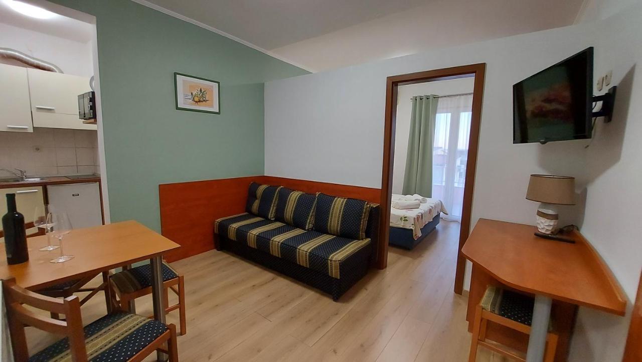 Villa Rossa Tučepi Zewnętrze zdjęcie